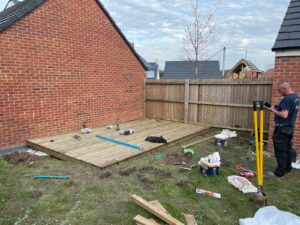 garden decking construction pontypool