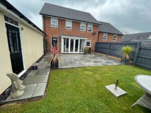 patio construction pontypool